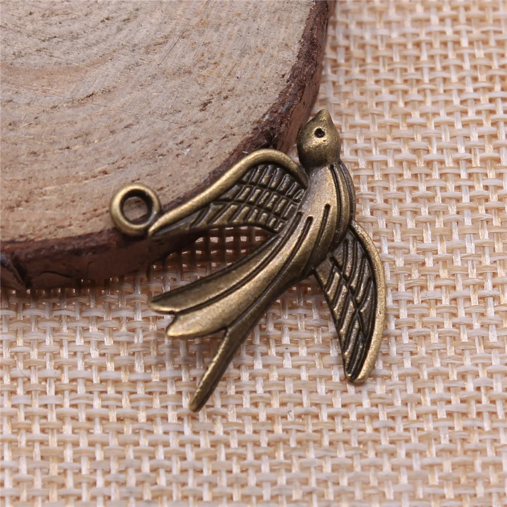 

free shipping 38pcs 29x28mm antique bronze Little bird charms diy retro jewelry fit Earring keychain hair card pendant