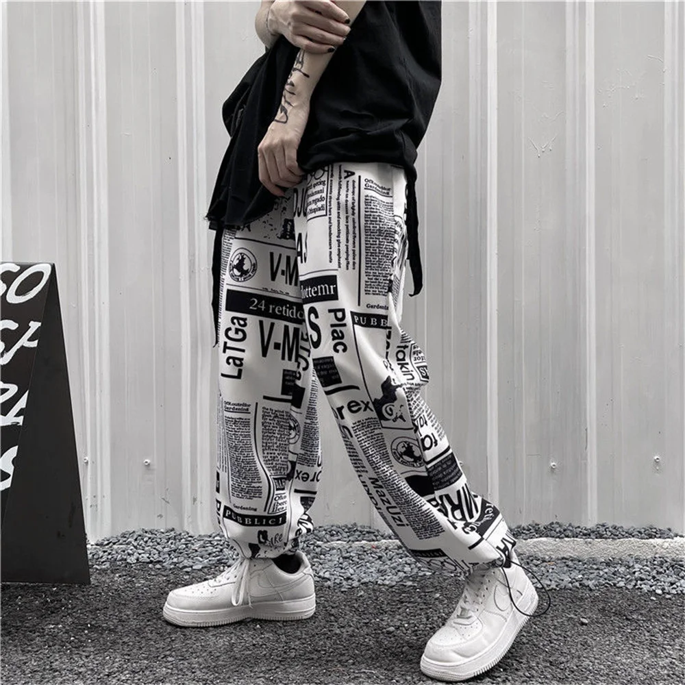 Retro Newspaper Patter Male Cargo Pants Men High Street Straight Dance Pants Men Casual Loose Sweatpants Male Harajuk Streetwear slim fit cargo pants