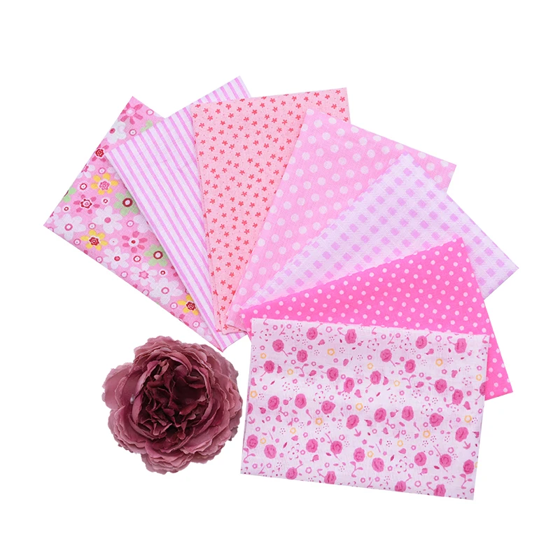 20cmx25cm and 25cmx25cm Cotton Fabric Printed Cloth Sewing Quilting Fabrics for Patchwork Needlework DIY Handmade Material 20cmx25cm and 25cmx25cm Cotton Fabric Printed Cloth Sewing Quilting Fabrics for Patchwork Needlework DIY Handmade Material