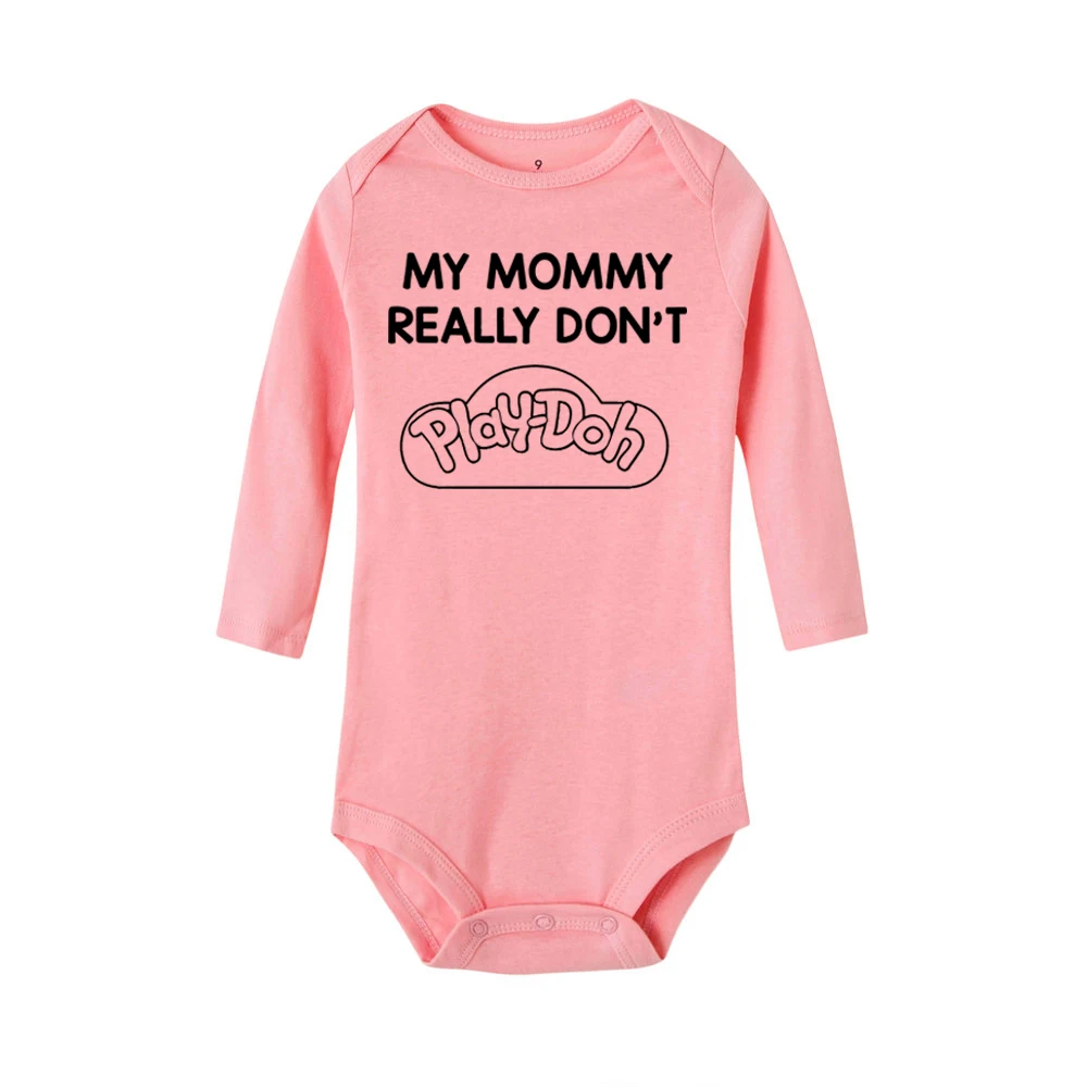 Детский Модный хлопковый комбинезон с принтом «My Mommy Really Don't Play Doh», Забавный Мягкий комбинезон с длинными рукавами для маленьких мальчиков и девочек