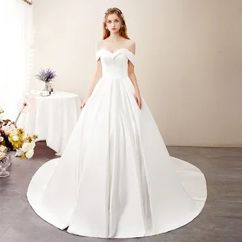 

Slash Neck Trailing Maxi Dress For Young Lady White Off Shoulder Sexy Bride Wedding Dress Floor Length Elegant Cheongsam