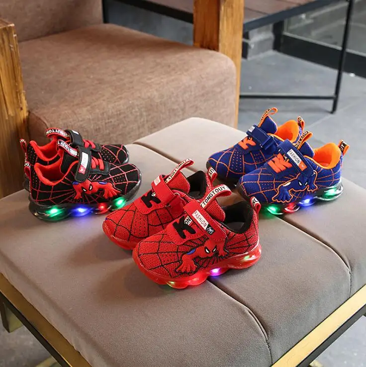 

Spiderman Children Boys Shoes Kids LED Shoes With Light Toddler Baby Shoes Luminous Glowing Sneakers Spider man Cartoon Shoes