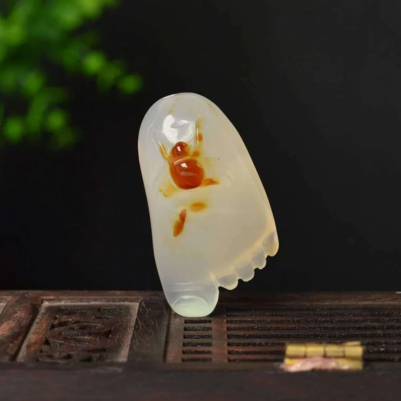 

Genuine Natural Chinese Chalcedony Hand-carved Spider Feet Jade Pendant Fashion Jewelry Agate Content Changle Necklace
