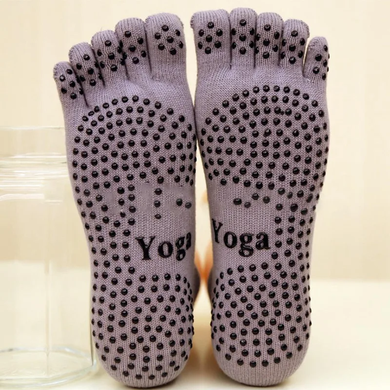 GY1 Yoga Носки для девушек, для занятий спортом, пилатеса хлопковые носки yoga балет танец пять пальцев Силиконовые Круглые нескользящие носки для малышей - Цвет: GY1