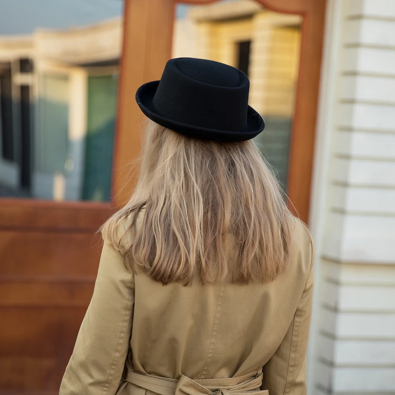 cream fedora hat GEMVIE Classic 100% Wool Soft Felt Pork Pie Hat Fedora For Men Women Autumn Winter Wool Hat Curved Brim bailey of hollywood hats