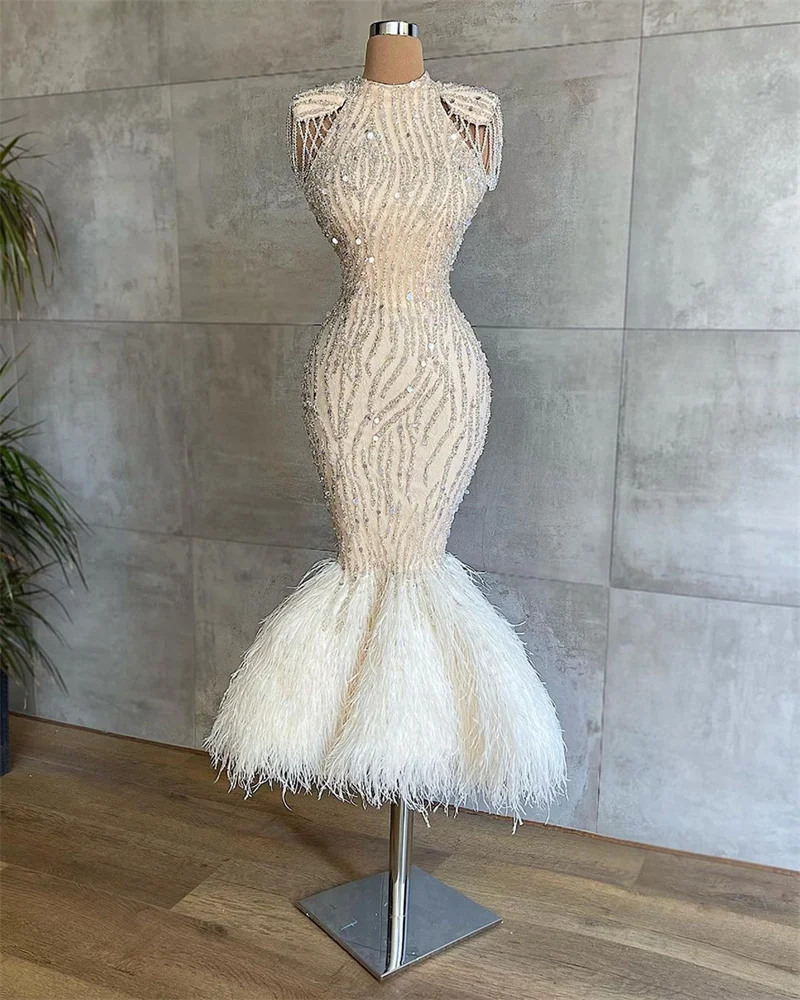 Feather Mermaid suknie balowe na szyję koronkowe aplikacje brokatowa suknia wieczorowa Custom Made Tea długość bez rękawów suknia wieczorowa