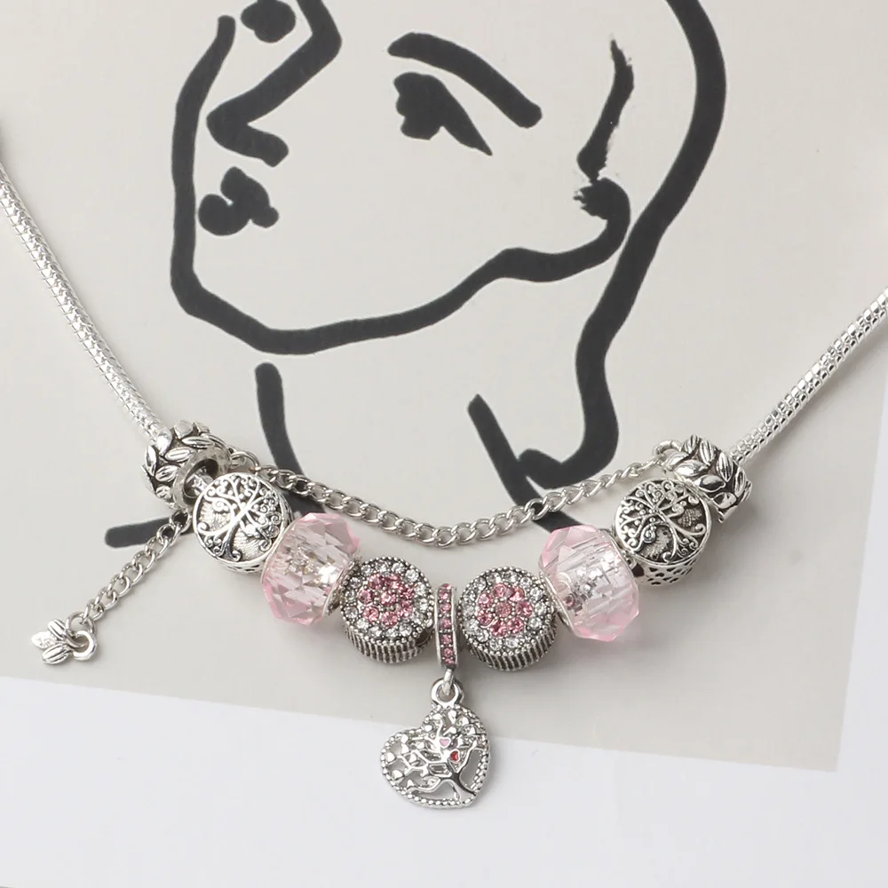 10084567465_2045298408