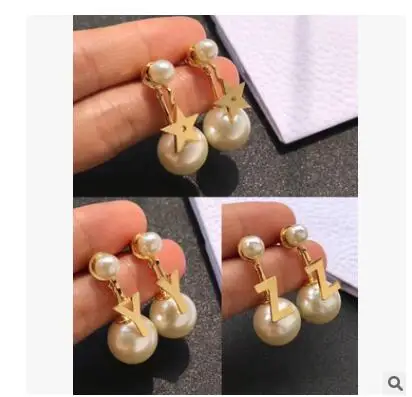 

women New light gold five-pointed star size pearl earrings
