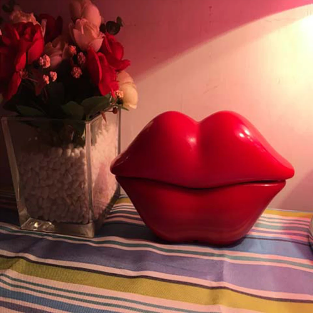 Téléphone Vintage Forme Bouche Lèvres Rouges - Objet Déco Pop Année 60/70
