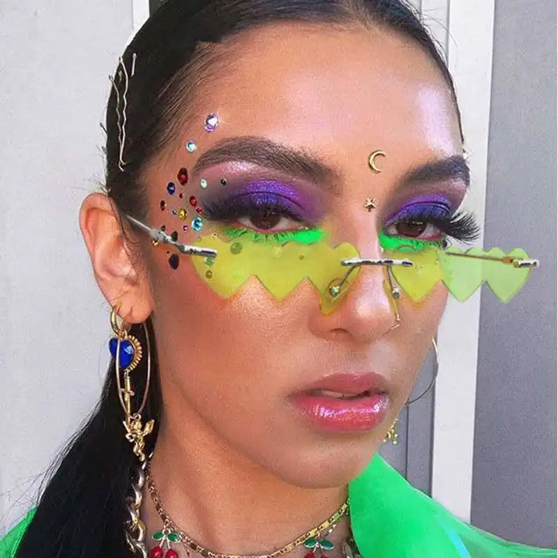 Солнечные очки в форме сердца женские модные солнцезащитные аксессуары без