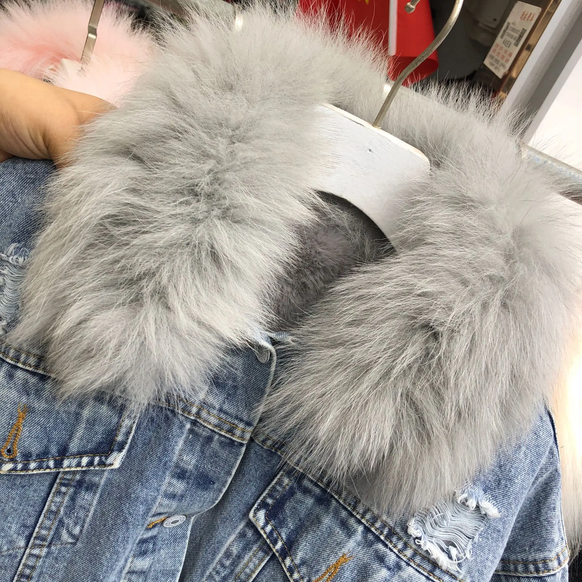Winter Warm Denim Jacket Women New Korean Style Loose Real Fur Collar Removable Inner Thickened Pearl Bead Cotton Jean Coat