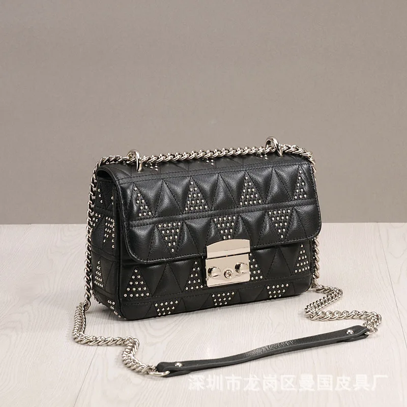 High Quality Women Leather Handbag New Top Layer Leather Rhombic Chain Crossbody Bag Female Rivet Shoulder Messenger Bag