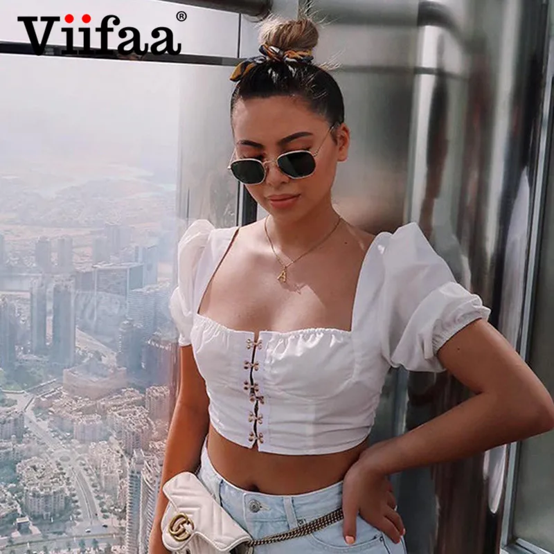 Белая укороченная блузка с квадратным вырезом и рукавами-фонариками рюшами |