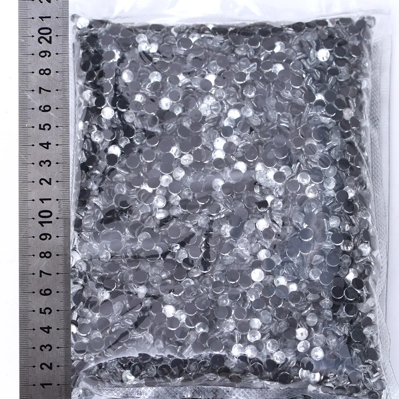 800 1 Crystal Oleeya DMC hot fix rhinestones