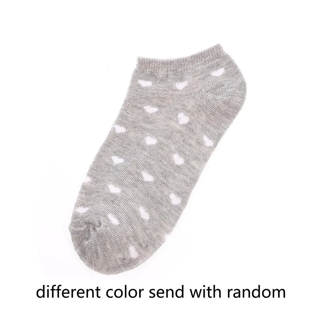 

Women Thin Casual Non Slip Short Random Pair of Liner Ultimate Ankle Socks Heart-shaped