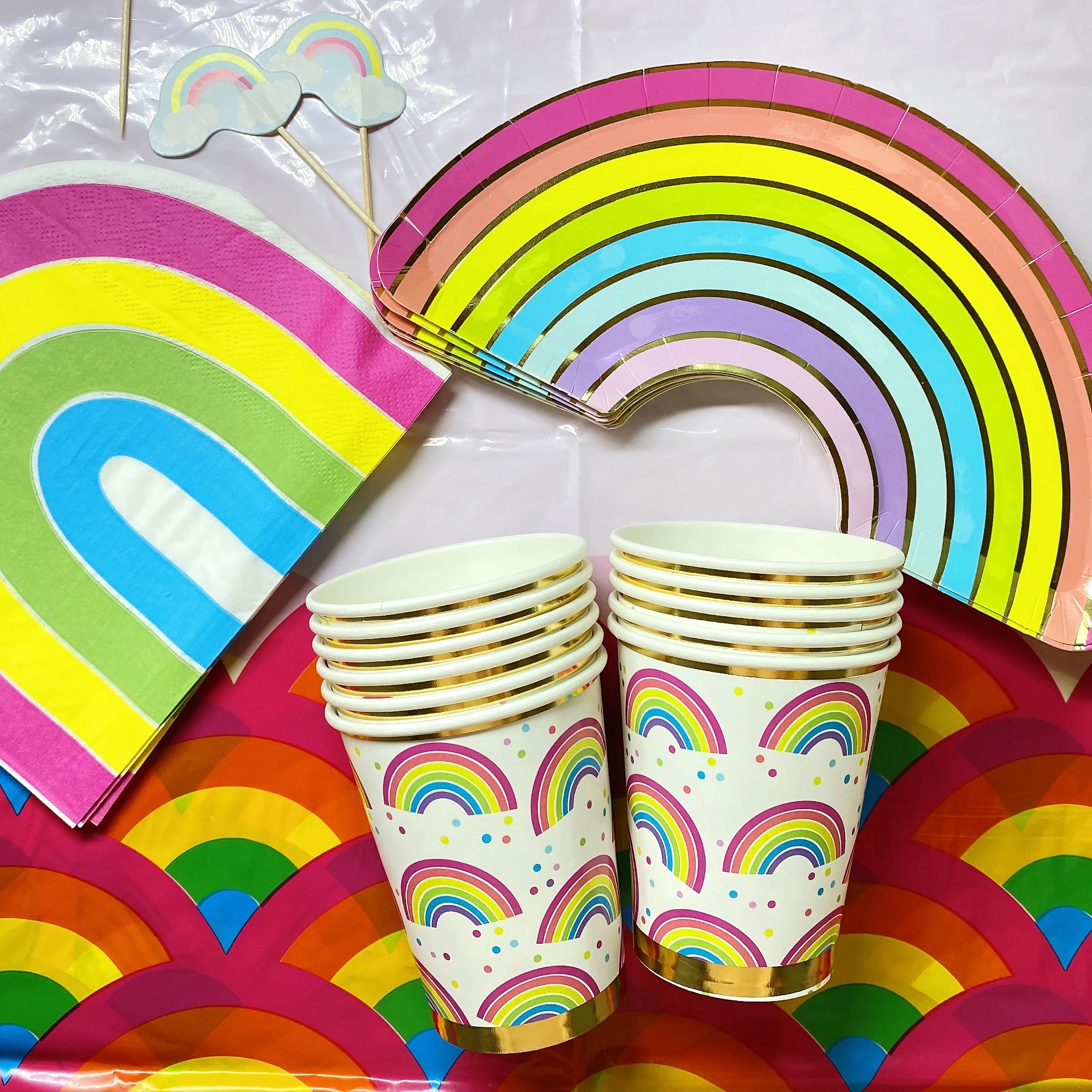 Omilut piatti arcobaleno colorati tazze arcobaleno unicorno decorazioni per  feste di compleanno Baby Shower 1 ° regalo di compleanno per decorazioni  per bambini - AliExpress