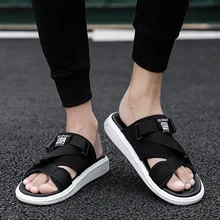 Поставка товаров; коллекция года; сезон лето; новые стильные мужские шлепанцы; модные мужские сандалии; уличные Нескользящие тапочки; сандалии