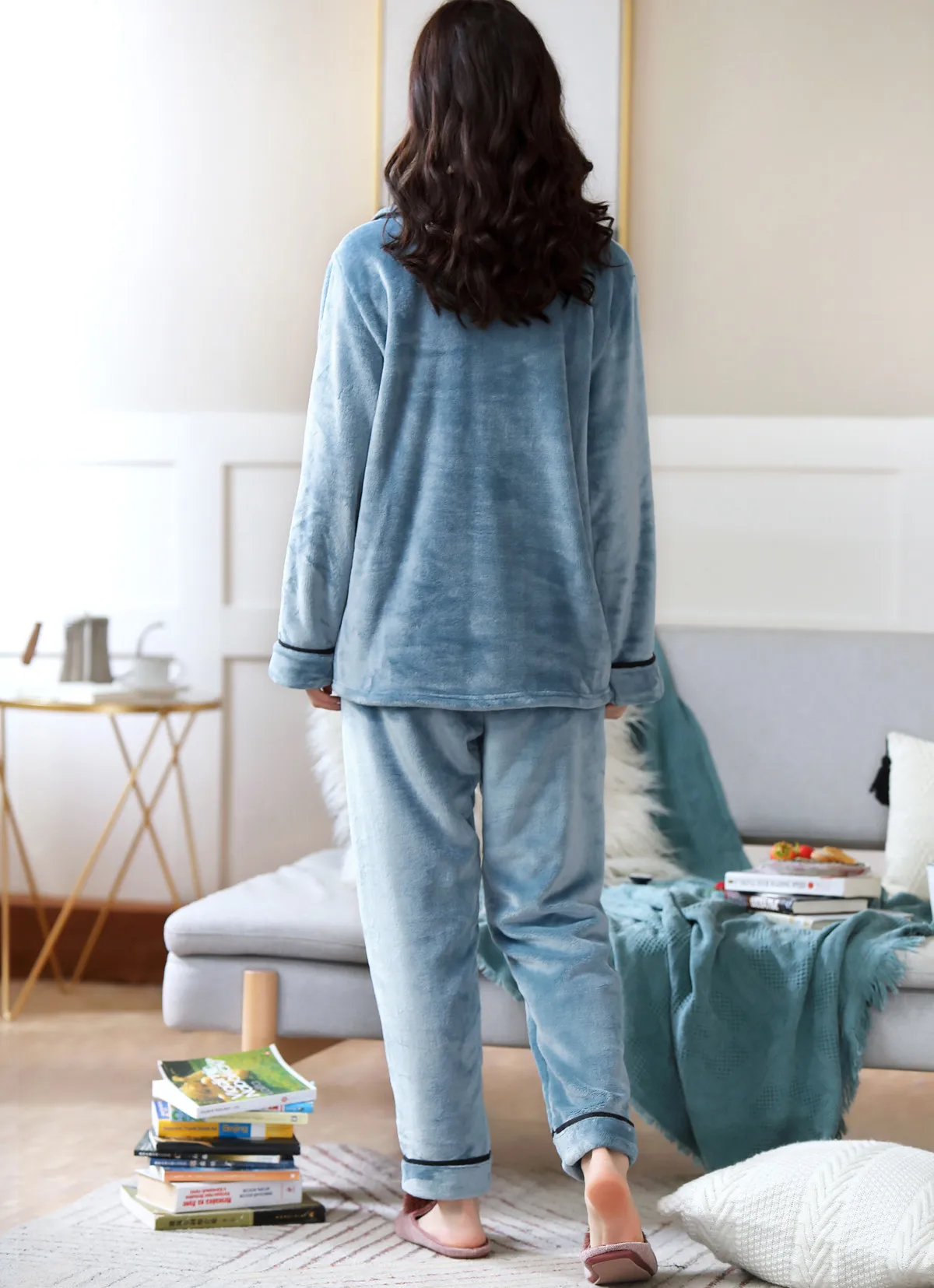 cute pajamas for women 2 Pieces Winter Women Thicken Warm Soft Pajamas Female Flannel Pajamas Set Mujer Long Sleeve Sleepwear for Girls Ladies Pyjamas cute pjs