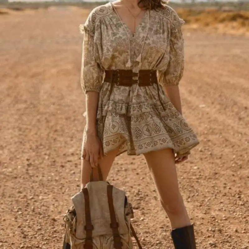 

Boho Chic Summer Vintage Floral Print Ruffled Mini Dress Women 2019 Fashion V Neck Lace Up Tassel Beach Dresses Vestidos