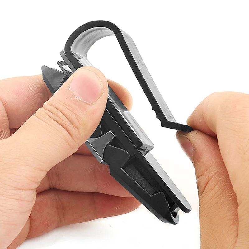 11221543985_598829624