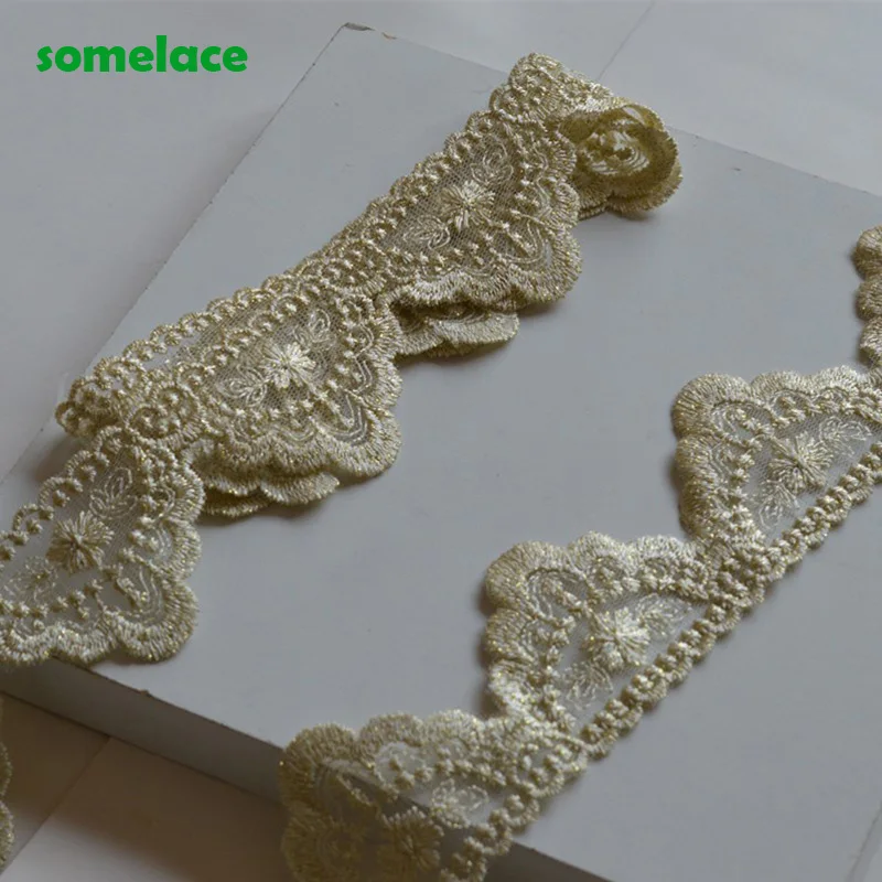 Tela de encaje dorado claro, 5yds/lote, 5cm de ancho, patrón ondulado, bordado, para prendas de vestir y decoración de boda