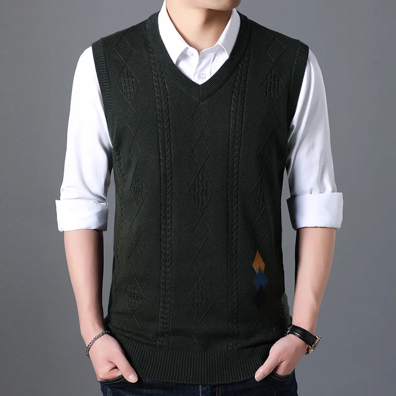 Модный жилет, свитера, мужские пуловеры с v-образным вырезом, облегающие вязаные Джемперы, жаккард, без рукавов, зимний Корейский стиль, повседневная мужская одежда - Цвет: Зеленый