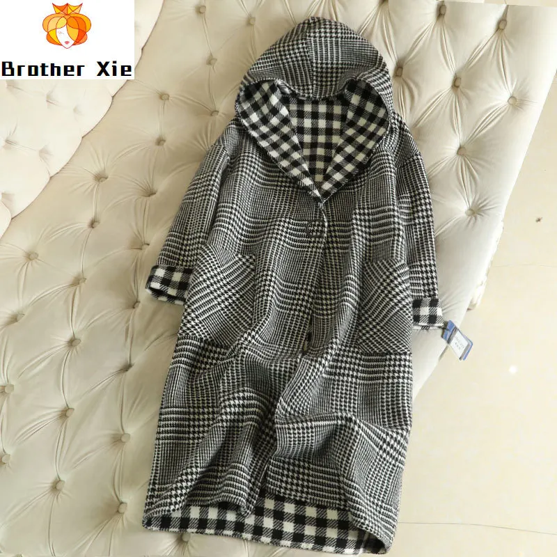 

New winter double-sided cashmere overcoat, medium and long Hepburn style hooded woolen overcoat, Plaid