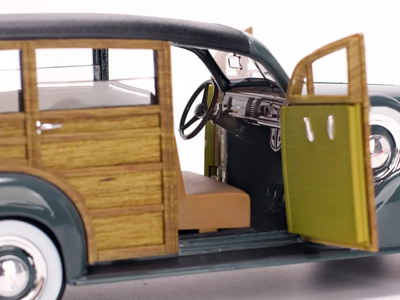 Модель автомобиля Классическая из сплава для Chevrolet Fleetmaster 1/18 коллекция игрушек
