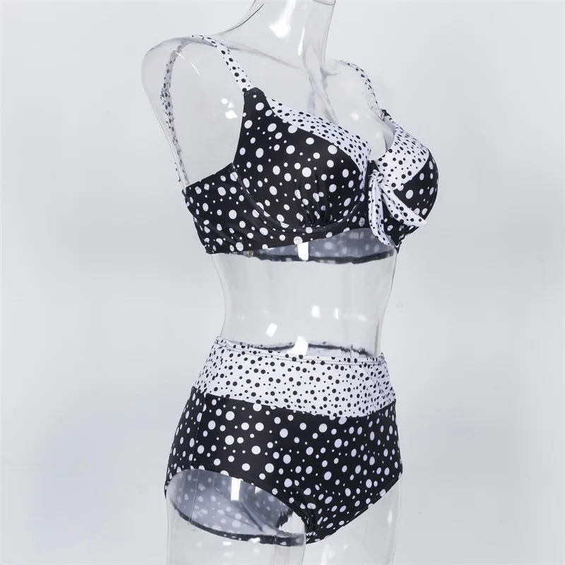 9636527728_398966412