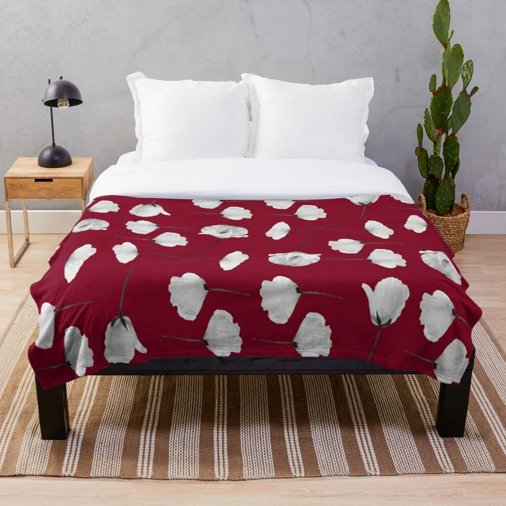 

Small poppies pattern on burgundy red Throw Blanket Soft Sherpa Blanket Bed Sheet Single Knee Blanket Office Nap Blanket