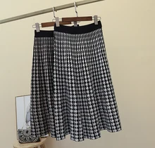 

2022 Fall Winter High Waist Slim Elastic Waist Knit Skirts Women Vintage Stretch Mini Pleated Houndstooth Printed Knitted Skirt