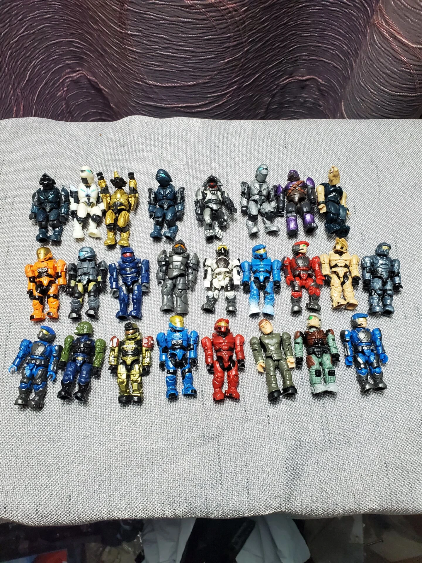 メガブロック鎧ヒーローおもちゃハロー ランダムスタイル戦士モンスタービルディングブロックレンガゲームキッズギフトおもちゃ Action Figures Aliexpress