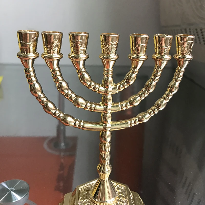 14cm metallo Gold 7 Branch Jerusalem Menorah con grano design 