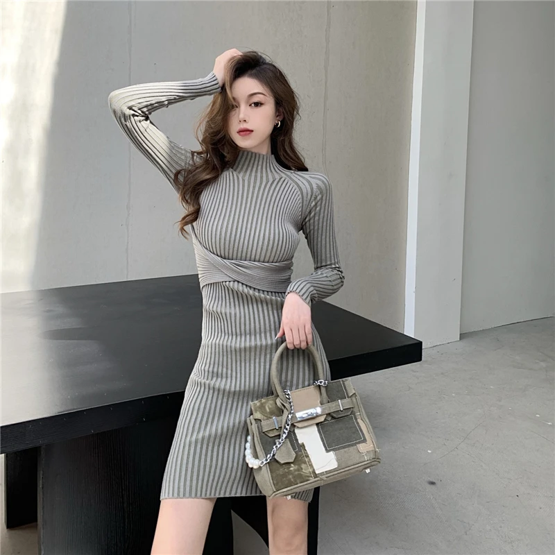 Fashion Design Sexy Backless Waist Show Thin Temperament High Collar Buttock Bottom Knitted Dress Women Autumn Winter