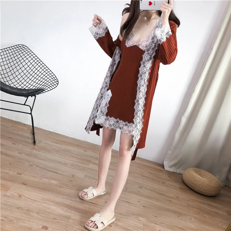 9471322218_429541127