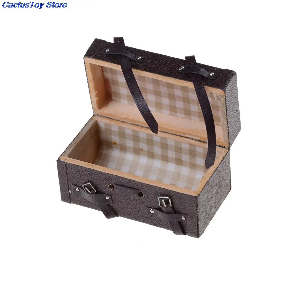

1/12 Dollhouse Brown Miniature Carrying Vintage Leather Wood Suitcase Luggage Classic Toys Pretend Play Furniture Toys Accessory