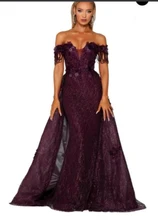 

Verngo Dark Burgundy Lace Mermaid Evening Dresses With Detachable Train Off Shoulder Sweetheart Tassel 3D Flowers Prom Gowns