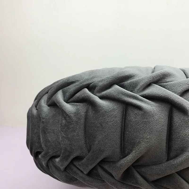 11897239984_1484422809