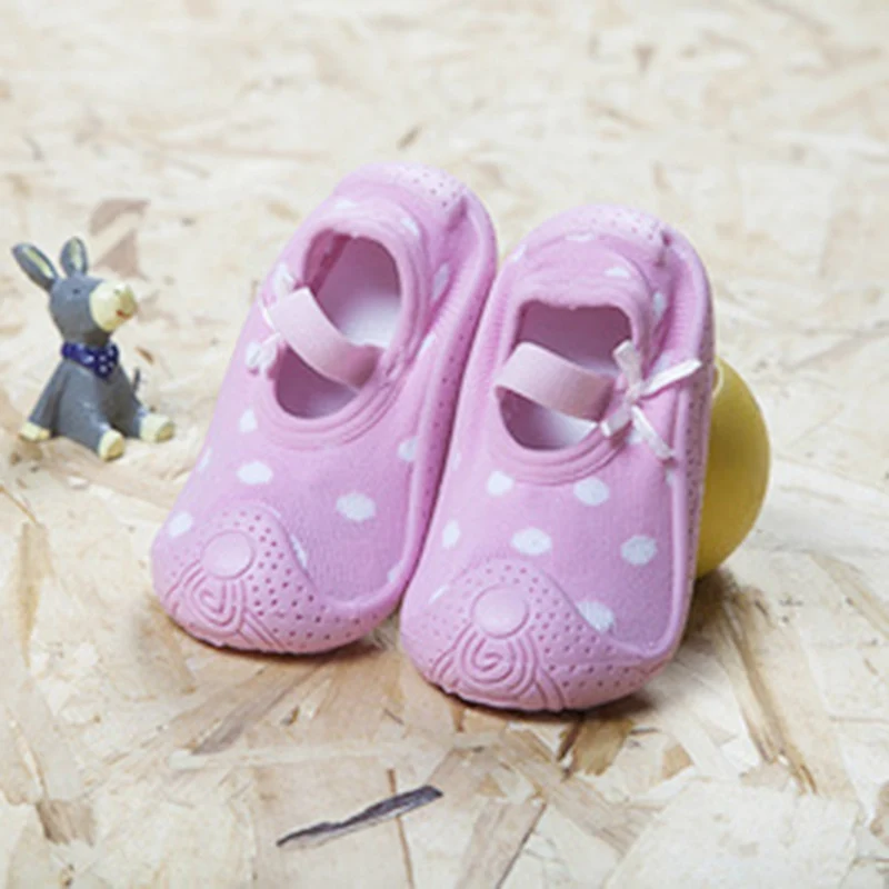 Носки для новорожденных с резиновой подошвой; нескользящие носки для малышей; Сникеры для прогулки; носки-Тапочки