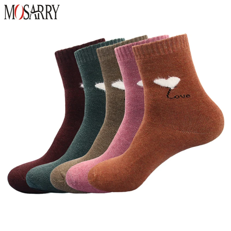 

Winter Women Socks Cotton Keep Warm Thicken Therma Embroidery Heart Women's Crew Socks Comfortable Autumn Female Knitted Socks