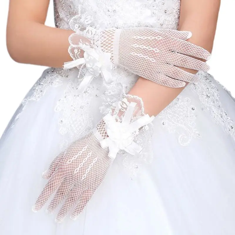 

Fashion Bride Summer Wedding Dress Gloves Lace Large Flowers Short with Fingers Mittens Mesh Hollow Glove