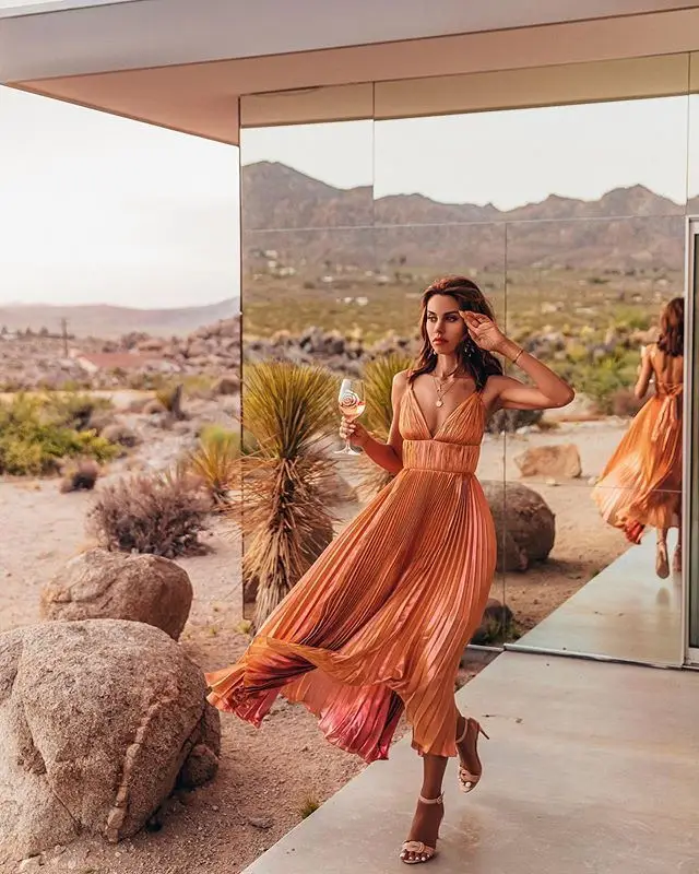 

2019 Sexy Deep Dress fashion woman clothes Skirt