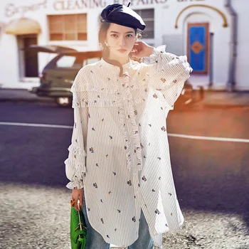

LANMREM 2020 new round neck ruffles sleeves single breasted see throw polka dots printed chiffon shirt female blouse WL06100M