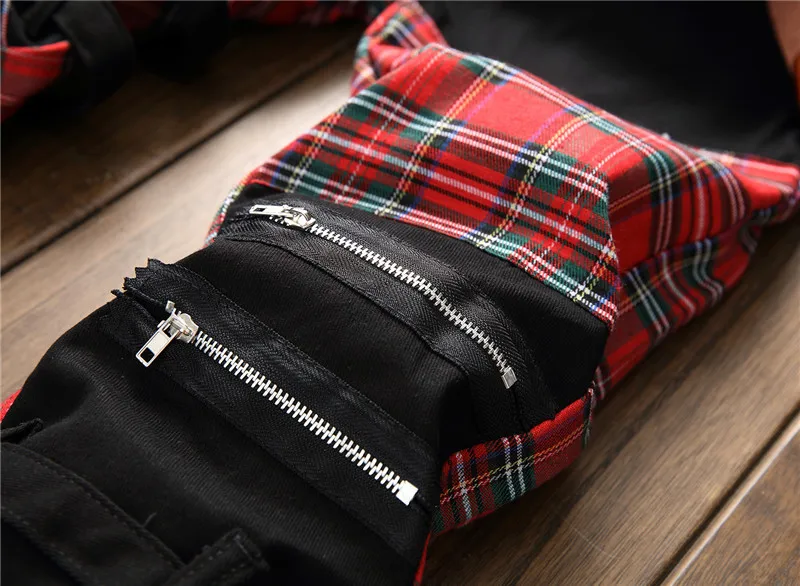 12275300318_901211234