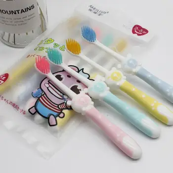 

5Pcs/Set Children Kids Toothbrush Cartoon Bear Silicone Handle Manual Soft Bristles Teeth Cleaning Oral Care Tools Random Color