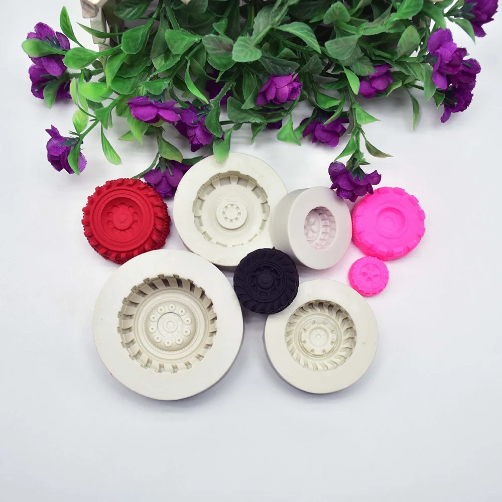 

Baking Tool Silicone Pastry Healthy Cake Mold Car Tires Mould Color Random 4 Size Gift Bar Bakeware DIY Party Decoration