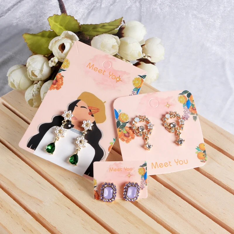 50pcs Line Face Design Earring Cards Jewelry Packaging Ear Studs Display  Paperboard Women's Earrings Trinkets Packing Card 6x9cm