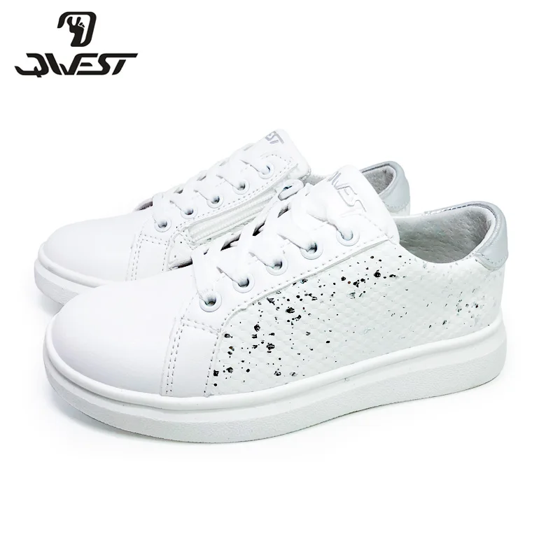 Весенние дышащие уличные кроссовки из натуральной кожи на шнуровке с принтом