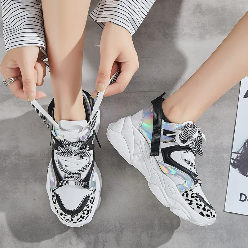 

Women Casual Sports Shoes Lace Up Breathable Thick Bottom Increased Height Sneakers Outdoor Casual Shoes Female Joker