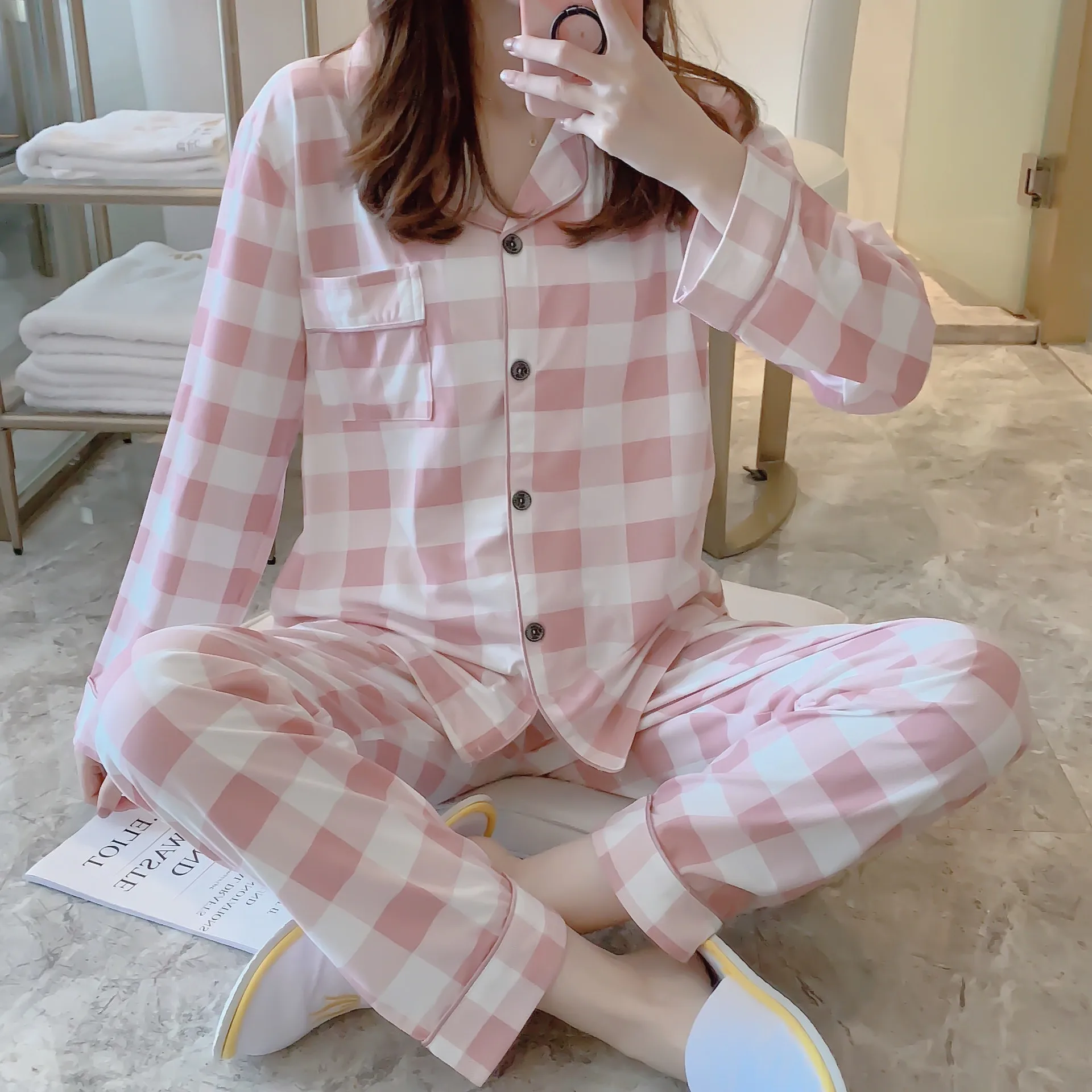 

Douyin Hot Selling INS Wind Long Sleeve Spring And Autumn GIRL'S xin chao liu Pajamas Homewear Set Pajamas Women